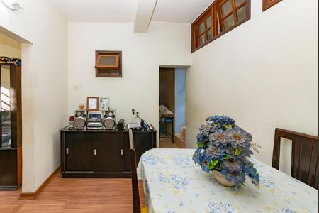 Casa para alugar com 100m², 3 quartos e 1 vaga Casa para alugar com 100m², 3 quartos e 1 vagaSala 2