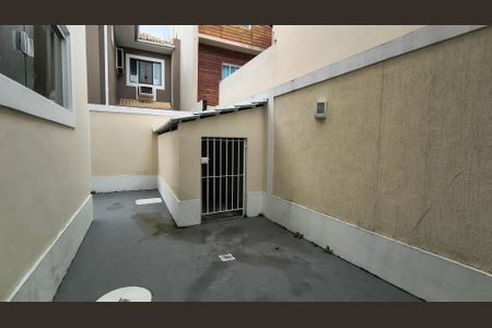 Casa de condomínio para alugar com 340m², 4 quartos e 4 vagas