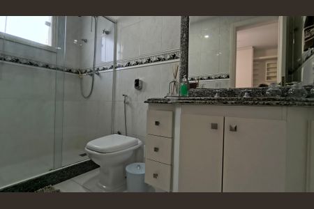 Casa de condomínio para alugar com 340m², 4 quartos e 4 vagas