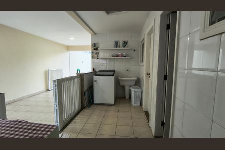 Casa de condomínio para alugar com 340m², 4 quartos e 4 vagas