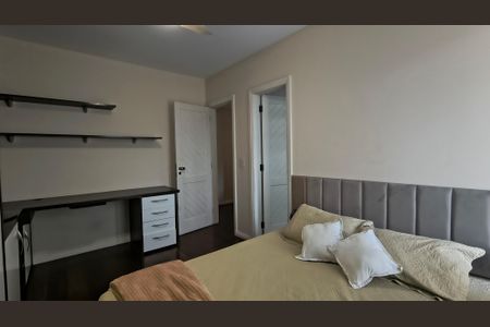 Casa de condomínio para alugar com 340m², 4 quartos e 4 vagas