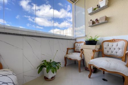 Apartamento à venda com 58m², 2 quartos e 2 vagasSacada