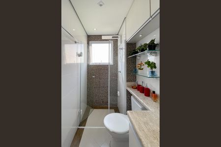 Apartamento à venda com 58m², 2 quartos e 2 vagasBanheiro Social