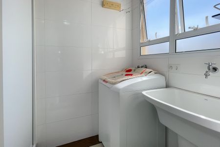 Apartamento à venda com 58m², 2 quartos e 2 vagasÁrea de Serviço