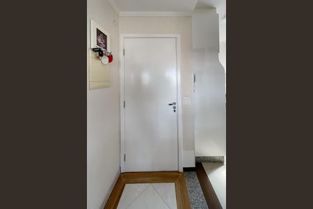 Apartamento à venda com 58m², 2 quartos e 2 vagasEntrada