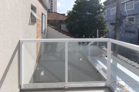 Casa à venda com 82m², 2 quartos e 2 vagas Casa à venda com 82m², 2 quartos e 2 vagasVaranda