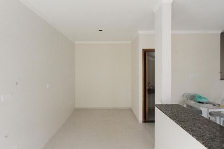 Casa à venda com 82m², 2 quartos e 2 vagas Casa à venda com 82m², 2 quartos e 2 vagasCozinha