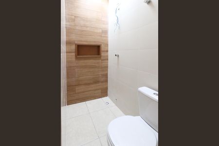 Casa à venda com 82m², 2 quartos e 2 vagas Casa à venda com 82m², 2 quartos e 2 vagasBanheiro da Suite 02