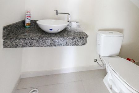 Casa à venda com 82m², 2 quartos e 2 vagas Casa à venda com 82m², 2 quartos e 2 vagasLavabo