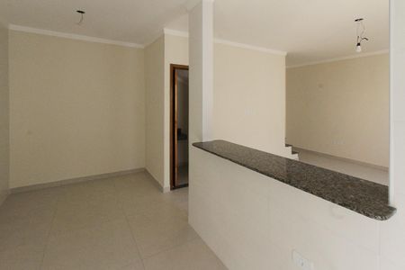 Casa à venda com 92m², 3 quartos e 2 vagas Casa à venda com 92m², 3 quartos e 2 vagasCozinha