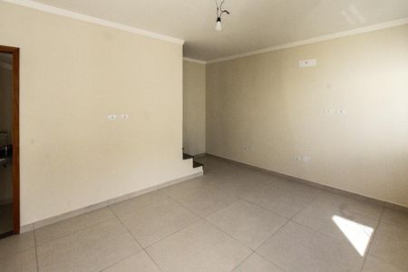 Casa à venda com 92m², 3 quartos e 2 vagas Casa à venda com 92m², 3 quartos e 2 vagasSala