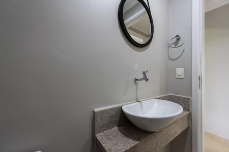 Apartamento para alugar com 99m², 3 quartos e 2 vagasLavabo