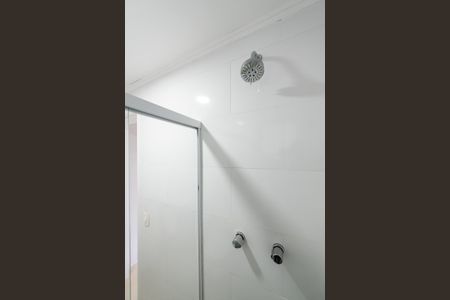 Apartamento para alugar com 99m², 3 quartos e 2 vagasChuveiro
