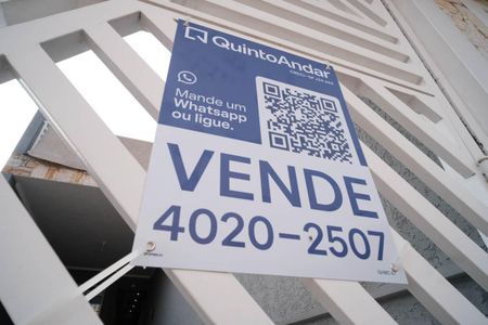 Casa à venda com 168m², 3 quartos e 2 vagasFachada/Plaquinha