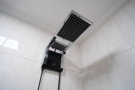 Casa à venda com 168m², 3 quartos e 2 vagasBanheiro