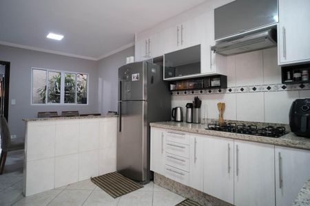 Casa à venda com 168m², 3 quartos e 2 vagasCozinha