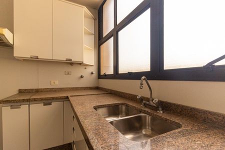 Apartamento para alugar com 280m², 3 quartos e 4 vagas Apartamento para alugar com 280m², 3 quartos e 4 vagasCozinha