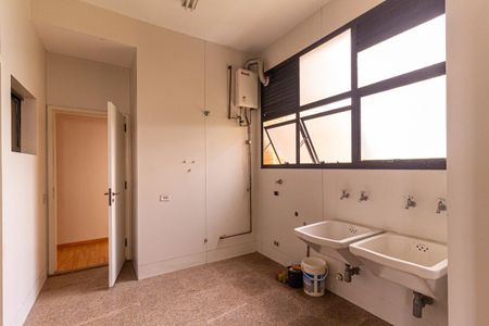 Apartamento para alugar com 280m², 3 quartos e 4 vagas Apartamento para alugar com 280m², 3 quartos e 4 vagasÁrea de Serviço