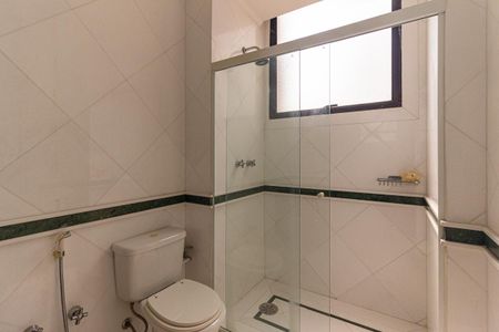 Apartamento para alugar com 280m², 3 quartos e 4 vagas Apartamento para alugar com 280m², 3 quartos e 4 vagasBanheiro da Suíte 3