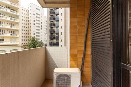 Apartamento para alugar com 280m², 3 quartos e 4 vagas Apartamento para alugar com 280m², 3 quartos e 4 vagasVaranda da Suíte 3