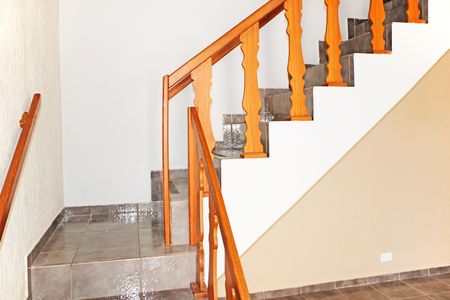 Casa à venda com 300m², 3 quartos e 4 vagasEscada