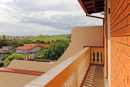 Casa à venda com 300m², 3 quartos e 4 vagasVaranda
