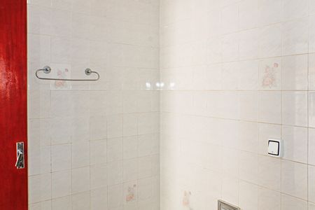 Casa à venda com 300m², 3 quartos e 4 vagasBanheiro de Serviço