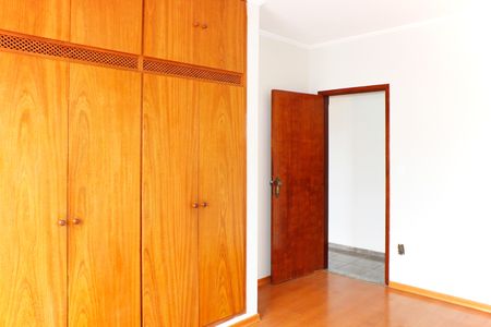 Casa à venda com 300m², 3 quartos e 4 vagasQuarto 3