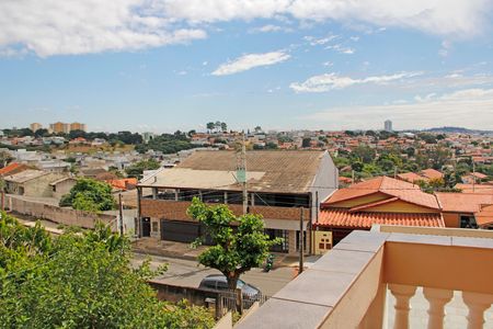 Casa à venda com 300m², 3 quartos e 4 vagasVaranda