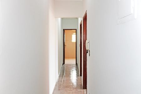 Casa à venda com 300m², 3 quartos e 4 vagasCorredor
