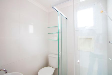 Apartamento à venda com 61m², 3 quartos e 2 vagas Apartamento à venda com 61m², 3 quartos e 2 vagasBanheiro social