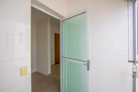 Apartamento à venda com 61m², 3 quartos e 2 vagas Apartamento à venda com 61m², 3 quartos e 2 vagasÁrea de serviço