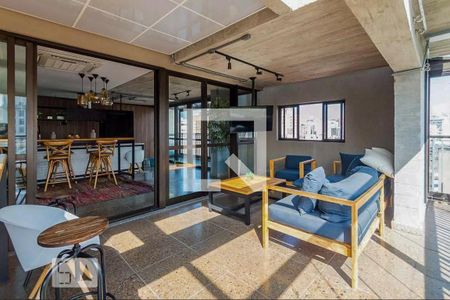 Studio à venda com 28m², 1 quarto e sem vagaÁrea comum - Salão de festas