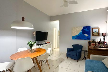 Apartamento à venda com 66m², 2 quartos e sem vaga Apartamento à venda com 66m², 2 quartos e sem vagaSala