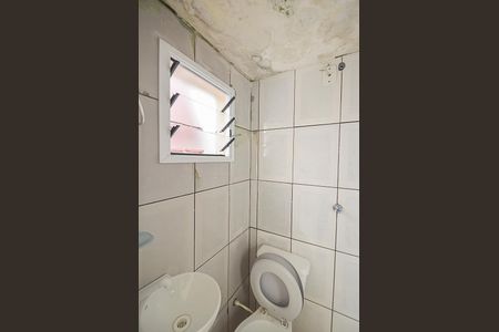 Casa à venda com 89m², 2 quartos e 3 vagas Casa à venda com 89m², 2 quartos e 3 vagasBanheiro de serviço