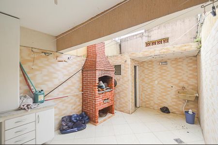 Casa à venda com 89m², 2 quartos e 3 vagas Casa à venda com 89m², 2 quartos e 3 vagasÁrea de Serviço