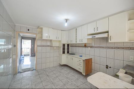 Casa à venda com 89m², 2 quartos e 3 vagas Casa à venda com 89m², 2 quartos e 3 vagasCozinha