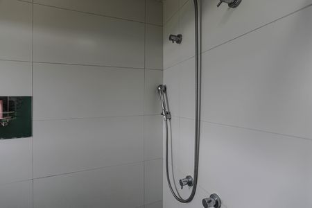 Apartamento para alugar com 90m², 3 quartos e 2 vagas Apartamento para alugar com 90m², 3 quartos e 2 vagasBanheiro da Suíte