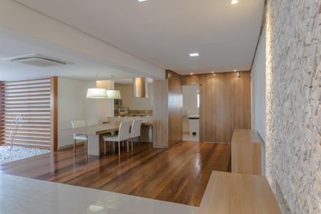 Apartamento para alugar com 90m², 3 quartos e 2 vagas Apartamento para alugar com 90m², 3 quartos e 2 vagasÁrea comum