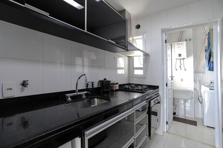 Apartamento para alugar com 90m², 3 quartos e 2 vagas Apartamento para alugar com 90m², 3 quartos e 2 vagasCozinha