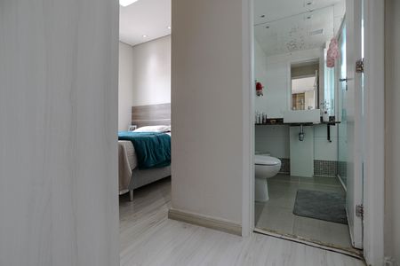 Apartamento para alugar com 90m², 3 quartos e 2 vagas Apartamento para alugar com 90m², 3 quartos e 2 vagasSuíte