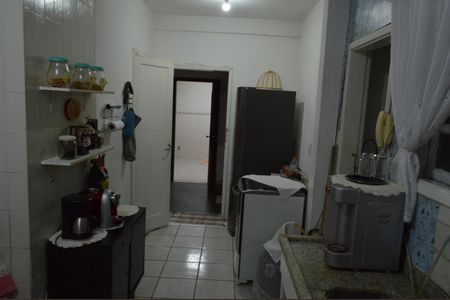 Casa à venda com 260m², 4 quartos e 2 vagasCozinha