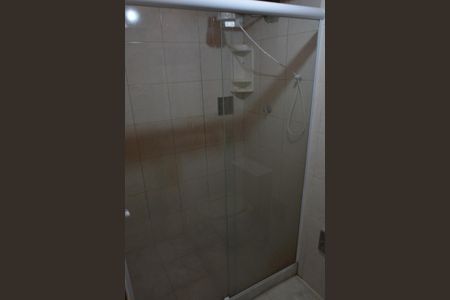 Casa à venda com 260m², 4 quartos e 2 vagas Casa à venda com 260m², 4 quartos e 2 vagasBanheiro - Edicula