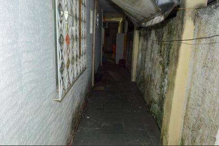 Casa à venda com 260m², 4 quartos e 2 vagas Casa à venda com 260m², 4 quartos e 2 vagasCorredor