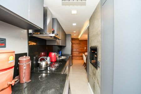 Apartamento à venda com 76m², 3 quartos e 1 vaga Apartamento à venda com 76m², 3 quartos e 1 vagaCozinha e Área de Serviço