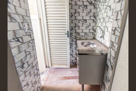 Apartamento à venda com 25m², 1 quarto e sem vaga Apartamento à venda com 25m², 1 quarto e sem vagaCozinha e Área de Serviço