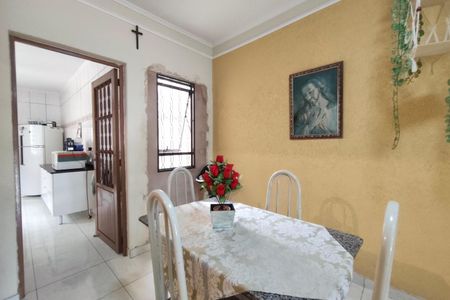 Casa à venda com 180m², 2 quartos e 6 vagasSala de Jantar