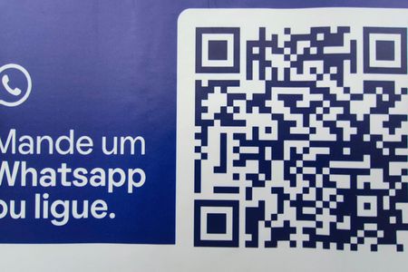 Casa à venda com 180m², 2 quartos e 6 vagasPlaquinha 