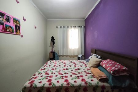 Casa à venda com 180m², 2 quartos e 6 vagasQuarto 1
