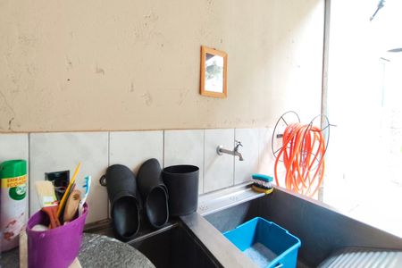 Casa à venda com 180m², 2 quartos e 6 vagasÁrea de Serviço